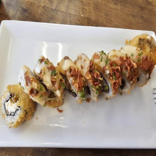 3 Quesos Sushi.